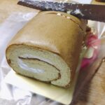 宮崎アンクルベアーと西澤養蜂場のコラボロールケーキが絶品