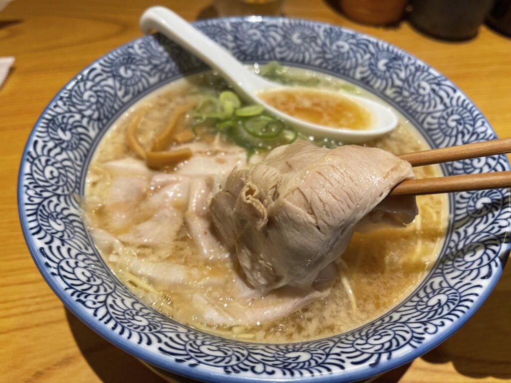 宮崎【香来】トロ肉チャーシュー麺