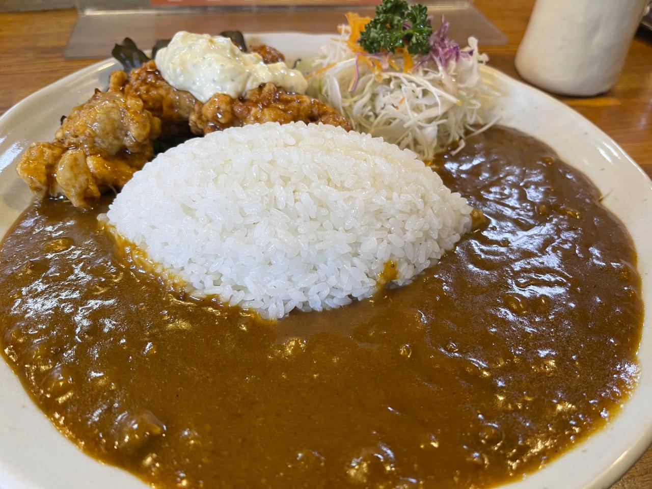 宮崎都城『カレー倶楽部ルウ』のチキン南蛮カレーが絶品！