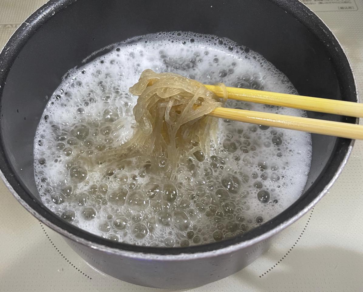 なかいちの生麺「まるごと宮崎辛麺」がおいしいから取材して！