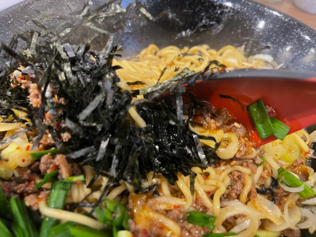 これはうまい！宮崎で台湾まぜそば「まごふじ」に行きました