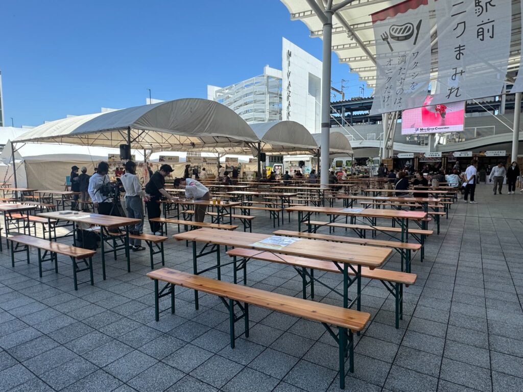 駅前ニクまみれ [ みやざき肉の博覧会]アミュプラザみやざき