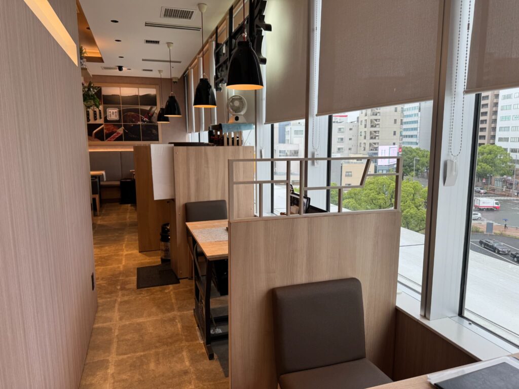 齋藤牧場アミュプラザみやざき店店内写真1